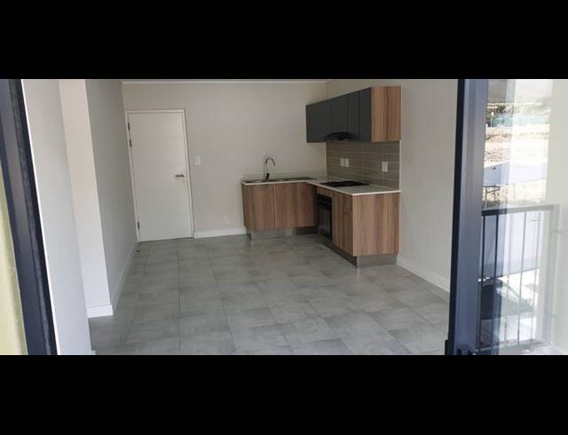 1 BEDROOM PROPERTY TO RENT IN GREENBAY ECO ESTATE